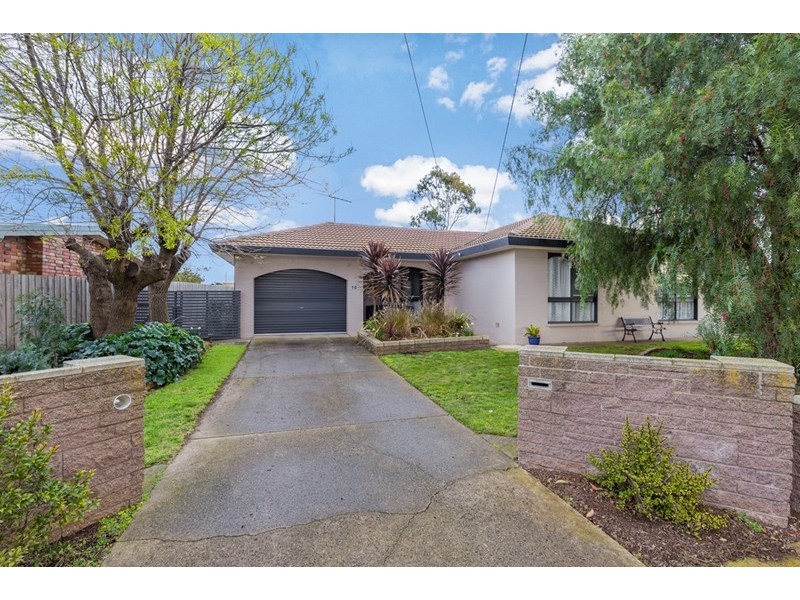 10 Fiona Avenue, Corio VIC 3214