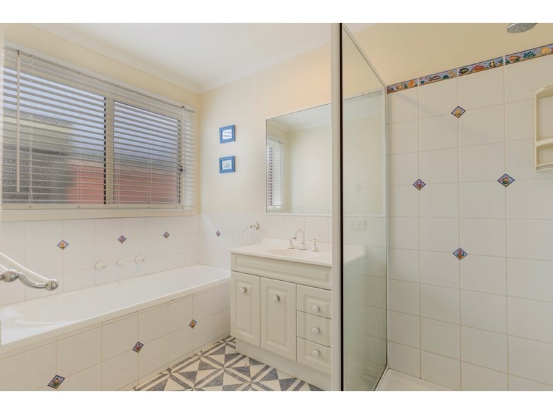 48 Rebecca Drive, Leopold VIC 3224
