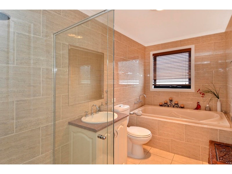 37 Koonangurt Road, Leopold VIC 3224