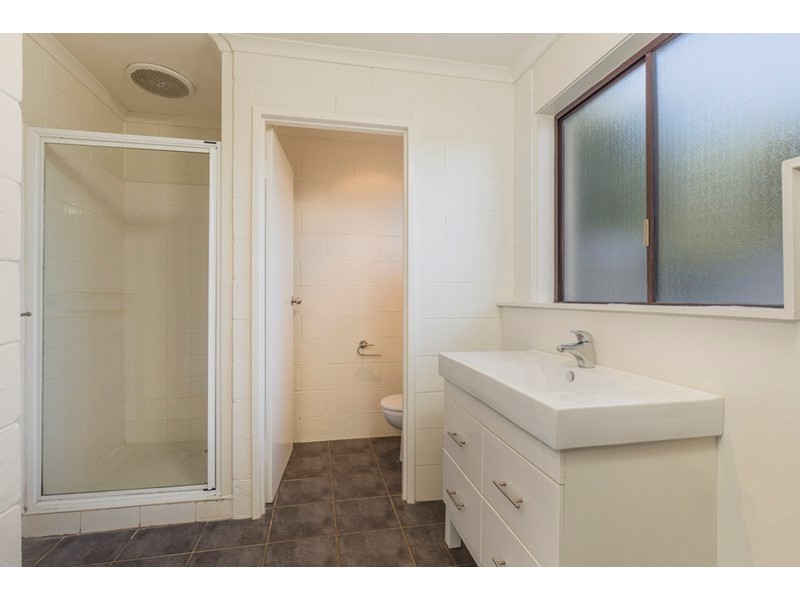 1/30 Albert Street, Geelong West VIC 3218
