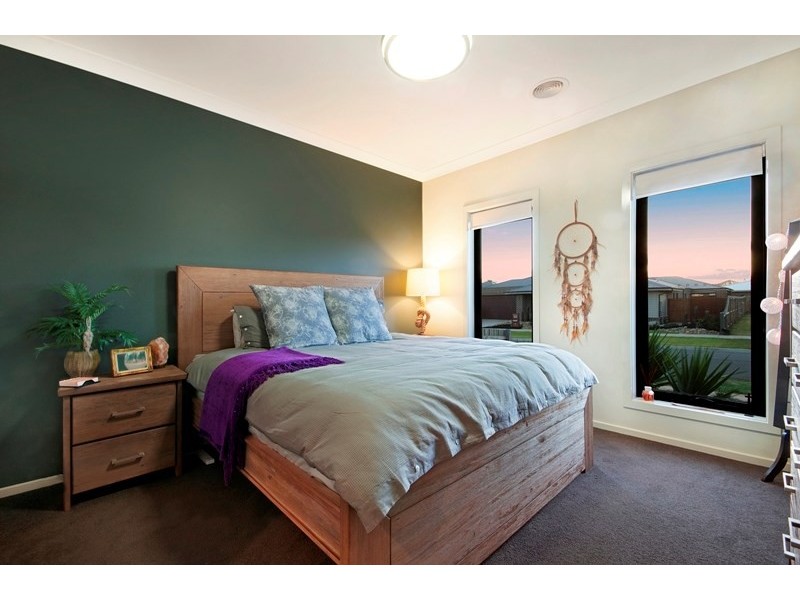 10 Yarrow Street, Ocean Grove VIC 3226