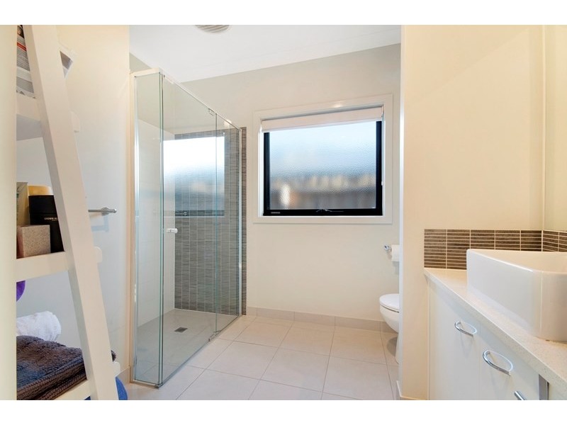 10 Yarrow Street, Ocean Grove VIC 3226