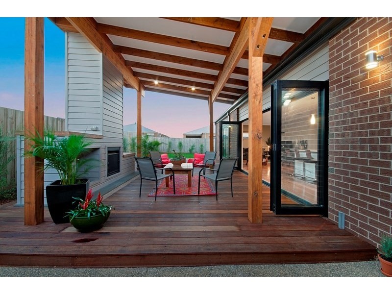 10 Yarrow Street, Ocean Grove VIC 3226