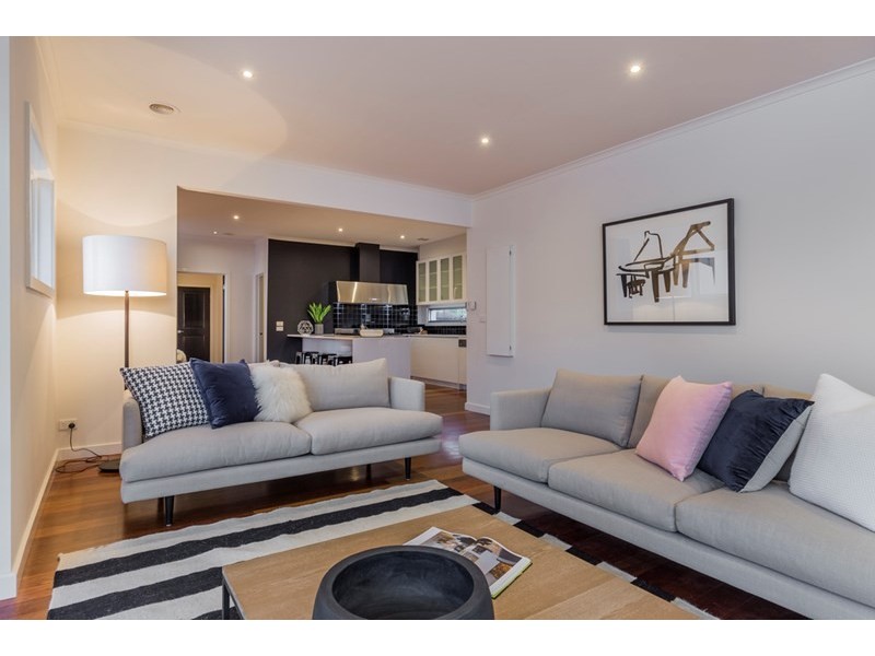 8 Price Street, Newtown VIC 3220