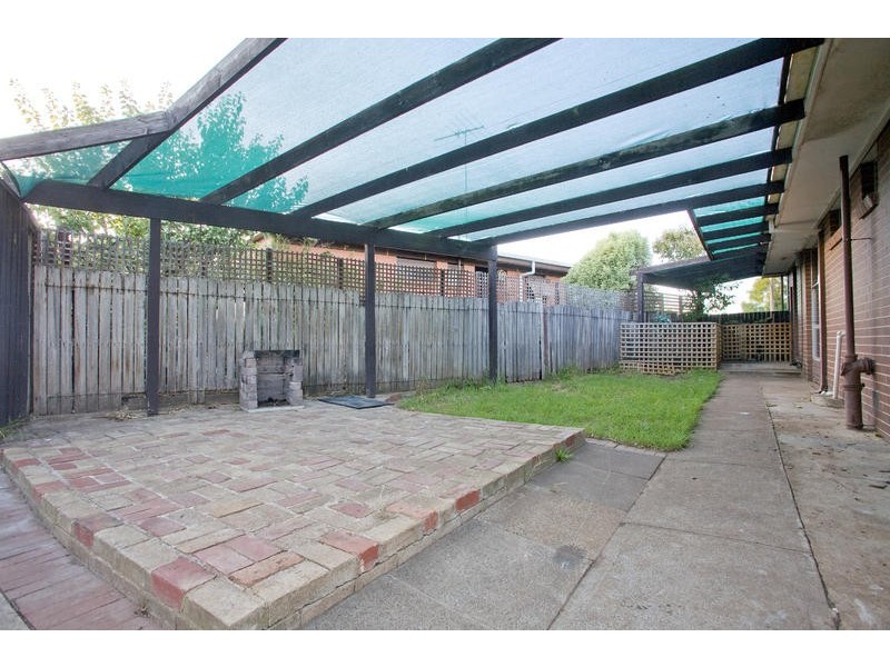 16 Buangor Street, Corio VIC 3214