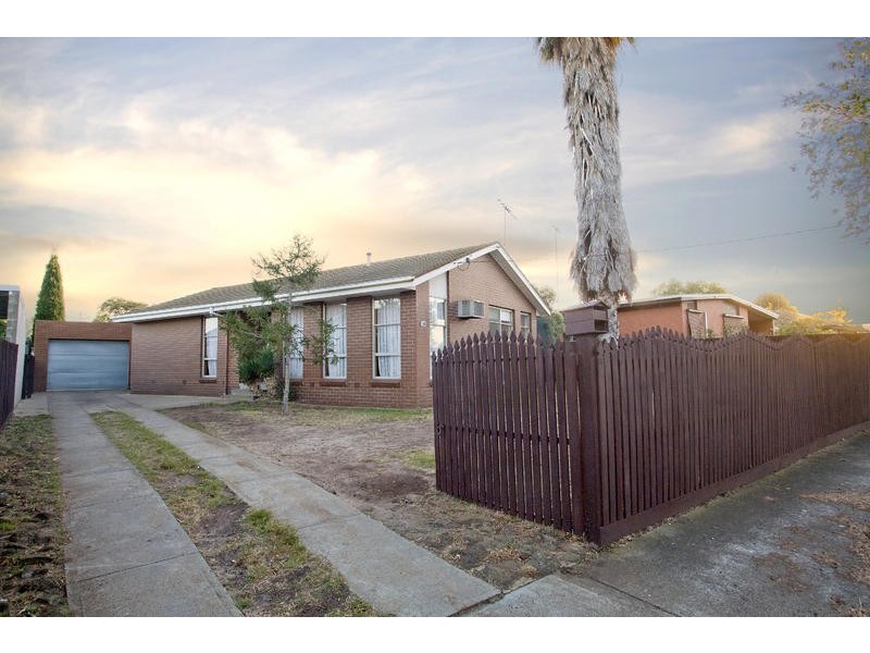 16 Buangor Street, Corio VIC 3214