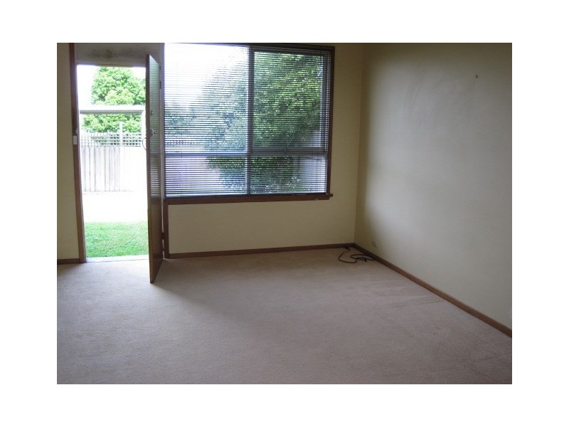 3/60 Roslyn Road, Belmont VIC 3216