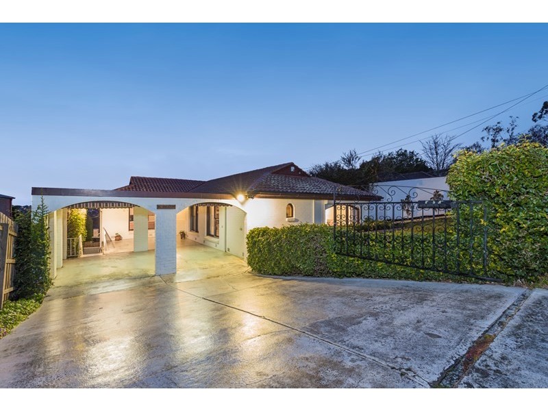 47 Culzean Crescent, Highton VIC 3216