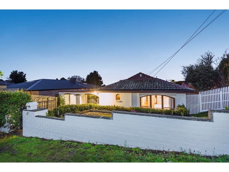 47 Culzean Crescent, Highton VIC 3216