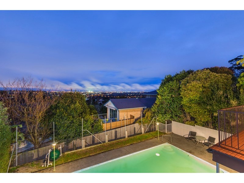 47 Culzean Crescent, Highton VIC 3216