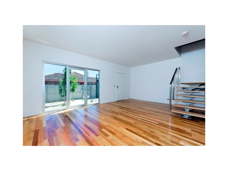 5 Quaich Lane, Geelong West VIC 3218