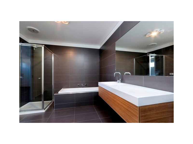 5 Quaich Lane, Geelong West VIC 3218