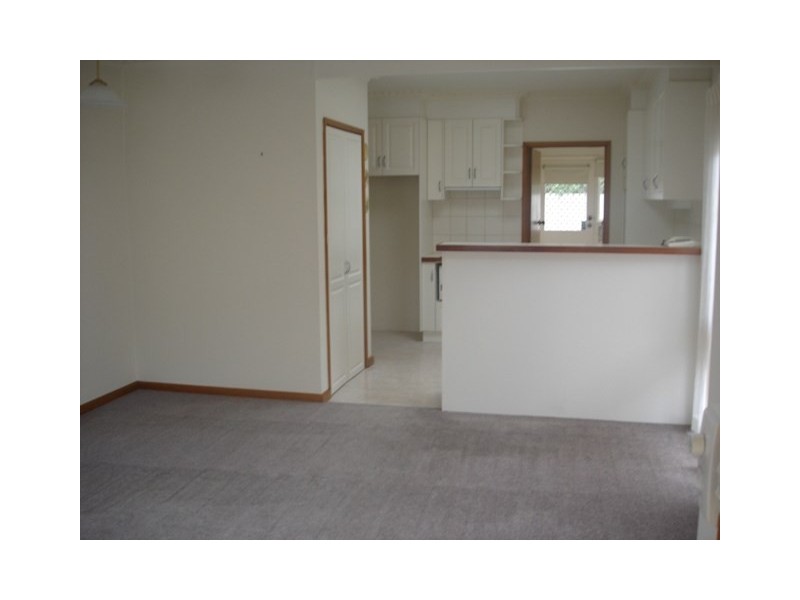 8/270a Pakington Street, Newtown VIC 3220