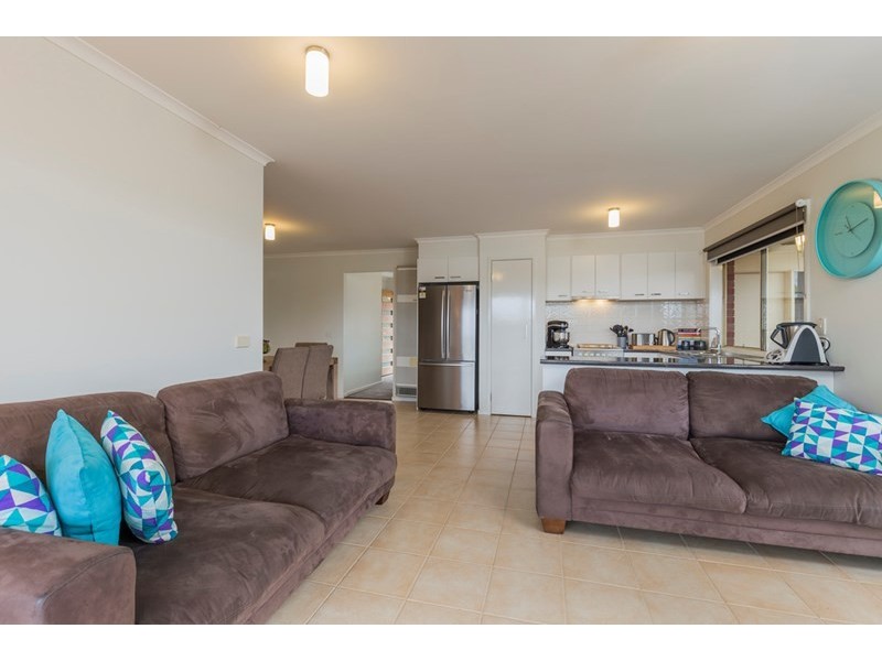 65 Bickford Road, Grovedale VIC 3216