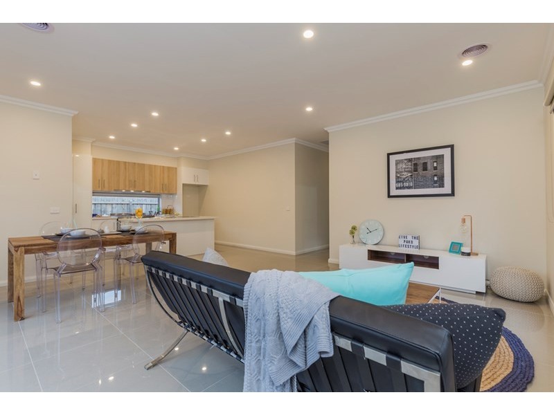 1/24 Clarence Street, Geelong West VIC 3218