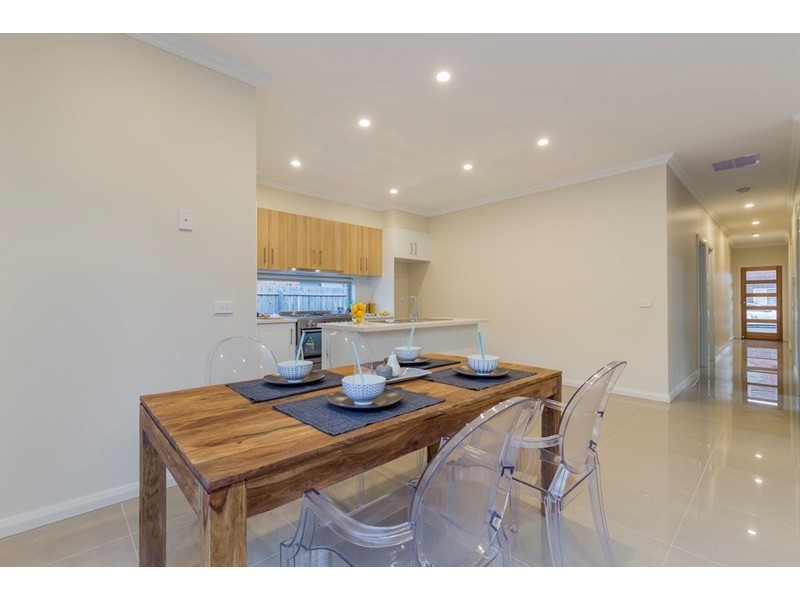 1/24 Clarence Street, Geelong West VIC 3218