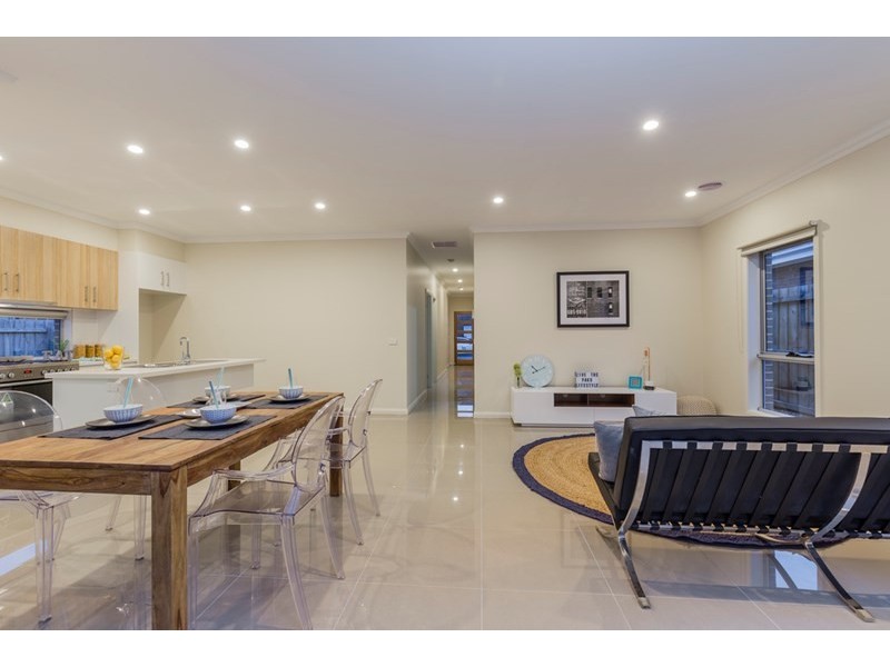 1/24 Clarence Street, Geelong West VIC 3218