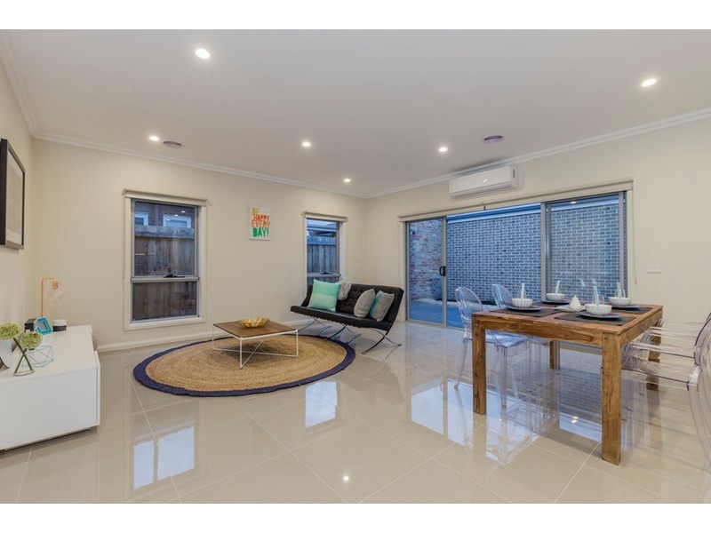 1/24 Clarence Street, Geelong West VIC 3218