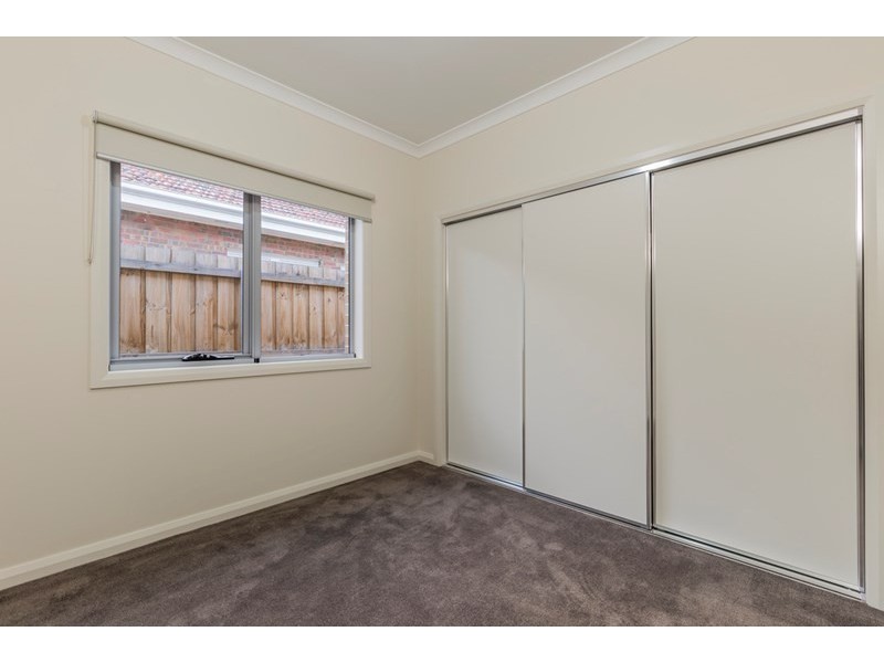 1/24 Clarence Street, Geelong West VIC 3218