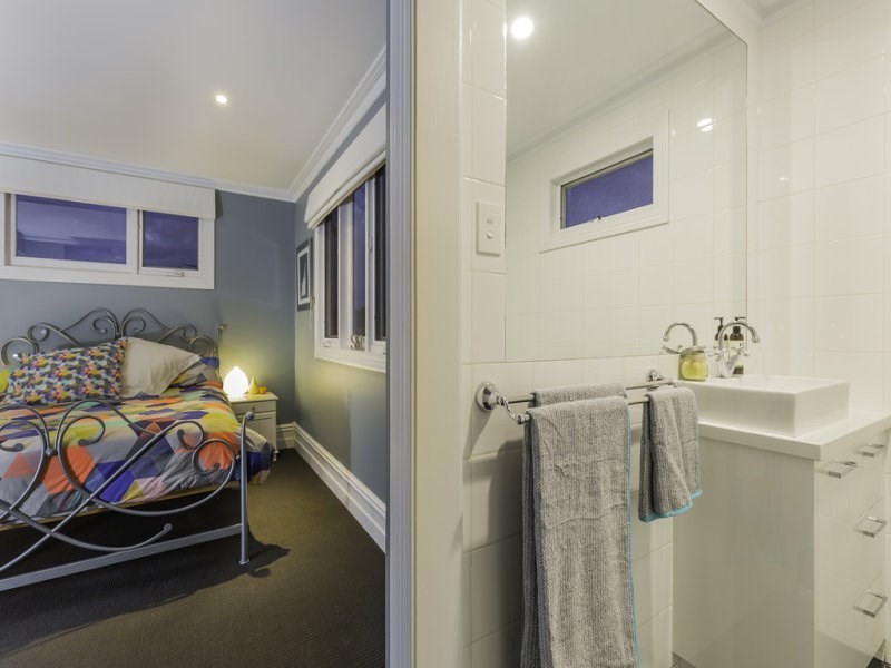 33 Yuille Street, Geelong West VIC 3218