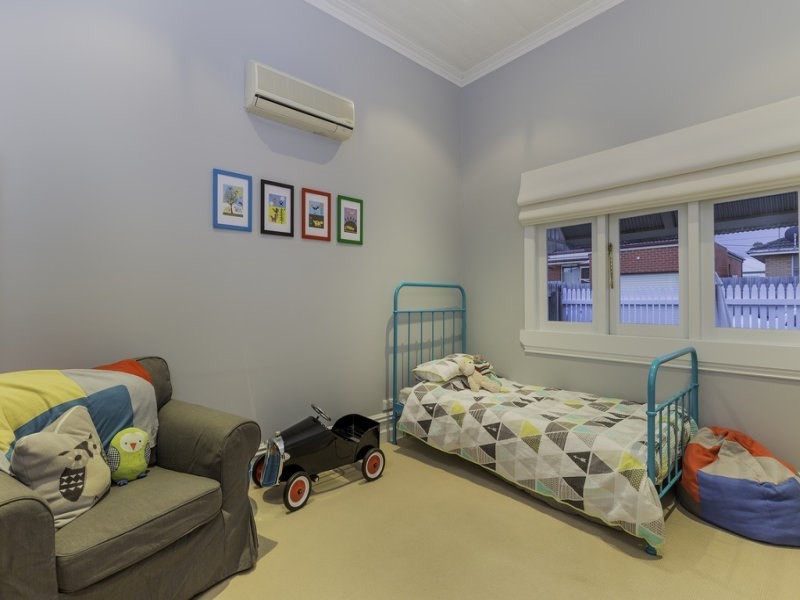 33 Yuille Street, Geelong West VIC 3218