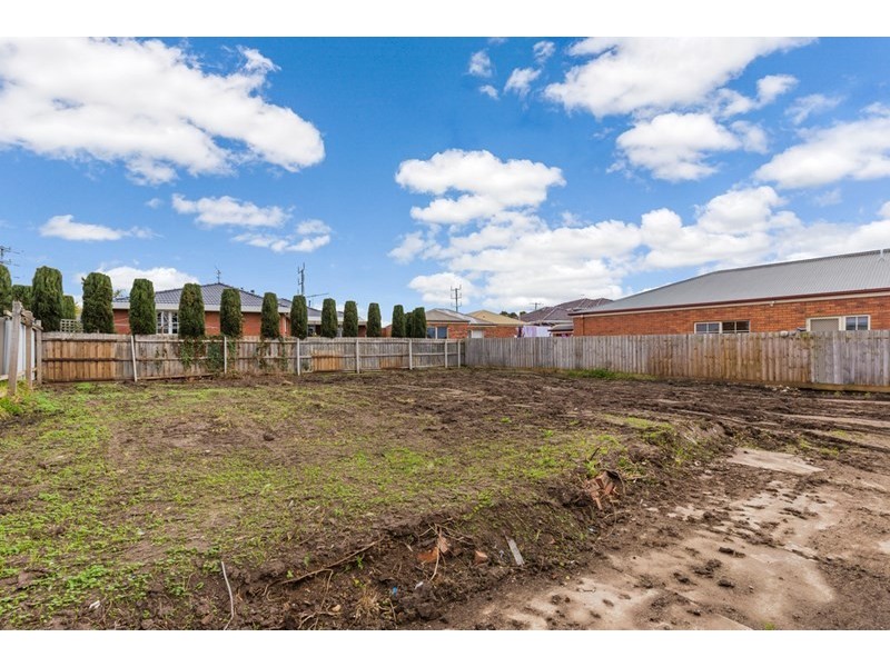 39 Tahara Street, Hamlyn Heights VIC 3215