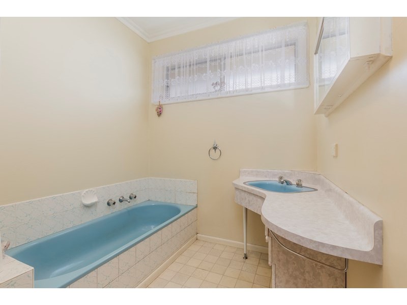 79 Tahara Street, Hamlyn Heights VIC 3215