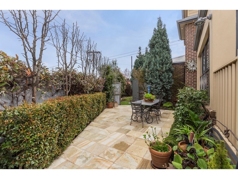 26 Malvern Grove, Manifold Heights VIC 3218