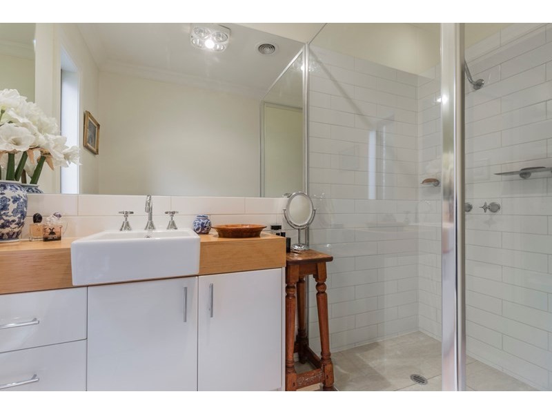 26 Malvern Grove, Manifold Heights VIC 3218