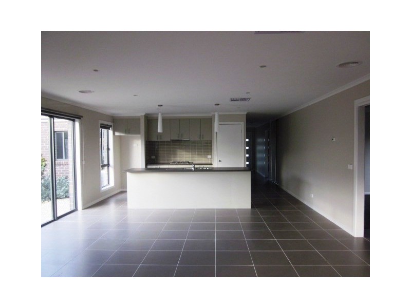 23 Springwater Drive, Lara VIC 3212