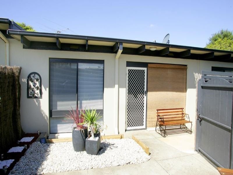 30 Albert Street, Geelong West VIC 3218