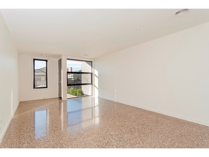 6/113-115 Albert Street, Geelong West VIC 3218