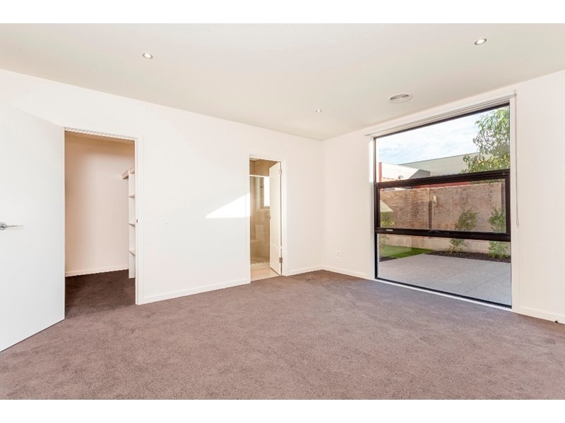 6/113-115 Albert Street, Geelong West VIC 3218