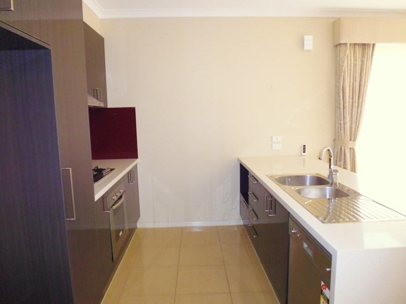 6/100-108 West Fyans Street, Newtown VIC 3220