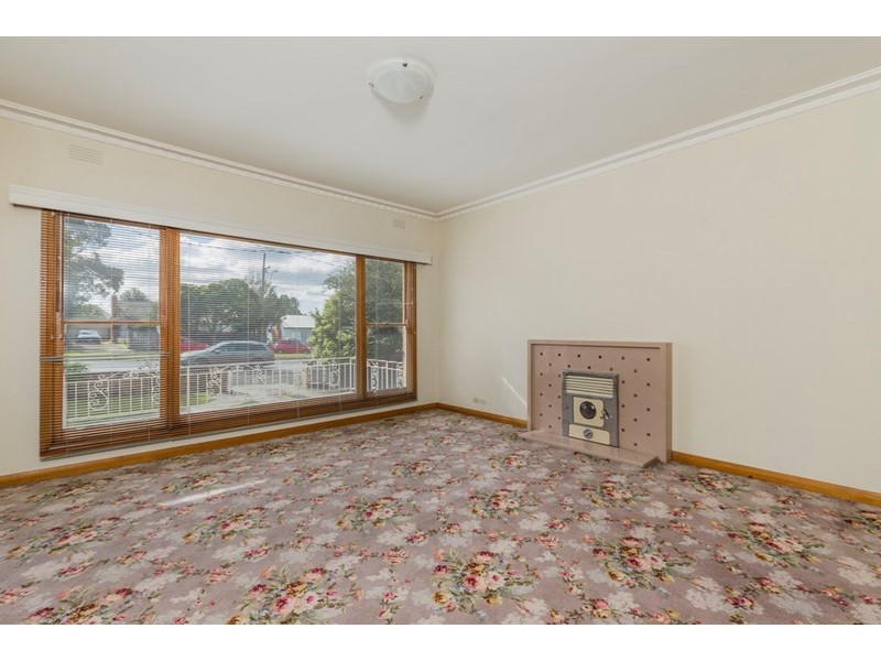 12 Bellarine Highway, Newcomb VIC 3219