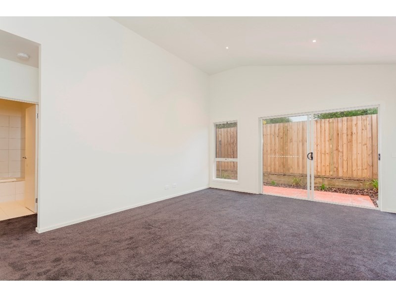 11/54 Percy Street, Newtown VIC 3220