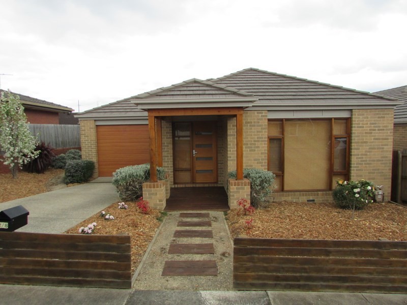 2/8 Mount Pleasant Road, Belmont VIC 3216