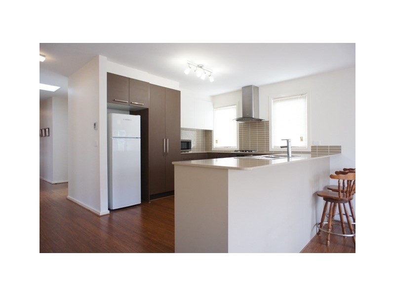 2/8 Mount Pleasant Road, Belmont VIC 3216