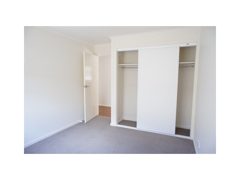 2/8 Mount Pleasant Road, Belmont VIC 3216