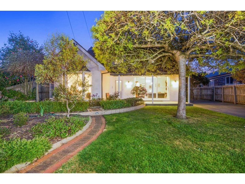 22 Forfar Road, Hamlyn Heights VIC 3215