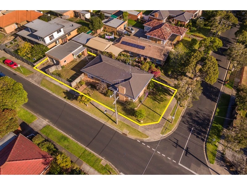 61 Iona Avenue, Belmont VIC 3216