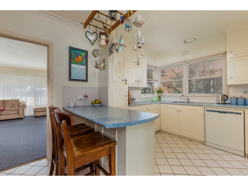 10 Wilsons Road, Newcomb VIC 3219