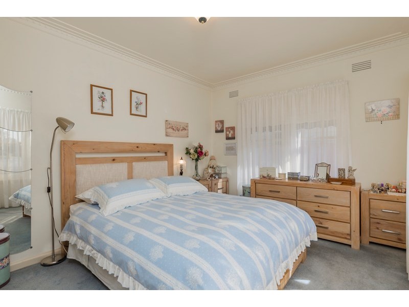 10 Wilsons Road, Newcomb VIC 3219