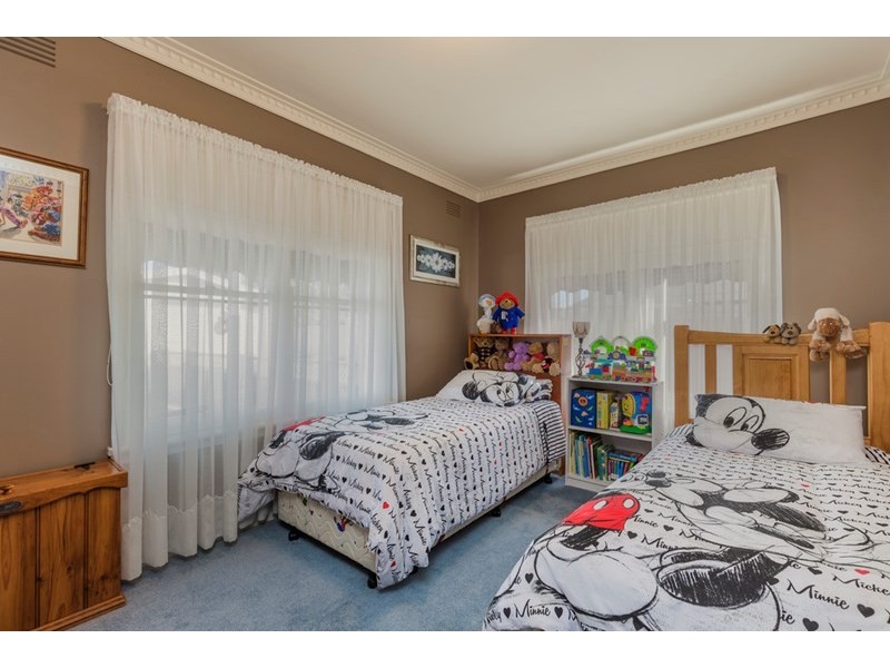 10 Wilsons Road, Newcomb VIC 3219