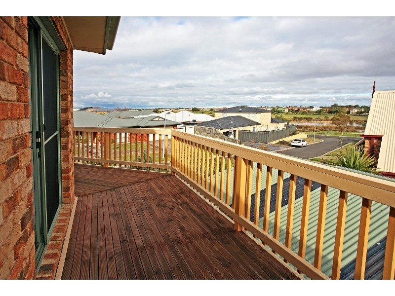 4 Mungari Court, Lara VIC 3212