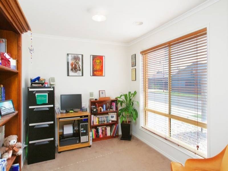 8 Muscovy Drive, Grovedale VIC 3216