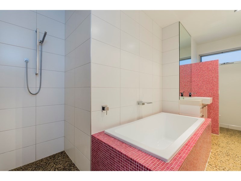 775 Bellarine Highway, Leopold VIC 3224