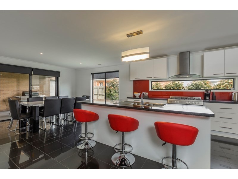 184 Heyers Road, Grovedale VIC 3216