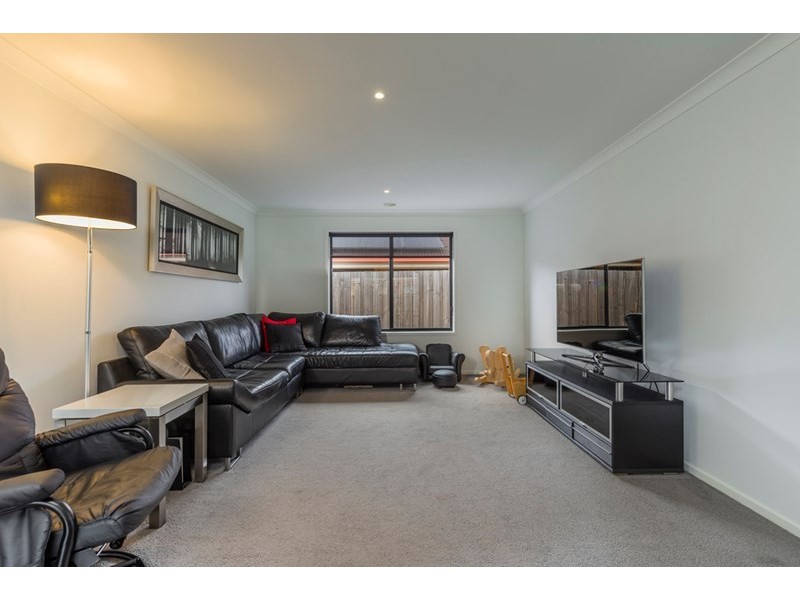 184 Heyers Road, Grovedale VIC 3216