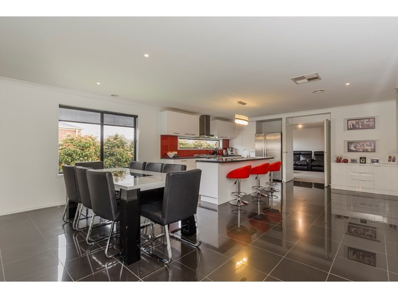 184 Heyers Road, Grovedale VIC 3216